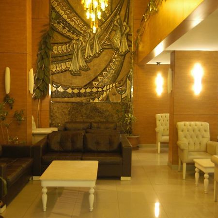 Merdan Hotel Istanboel Buitenkant foto