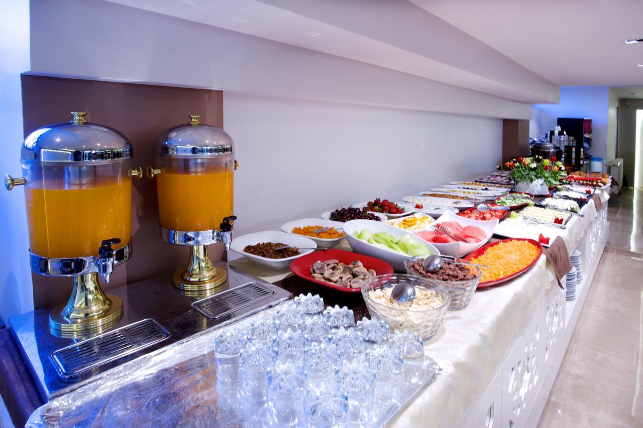 Merdan Hotel Istanboel Buitenkant foto